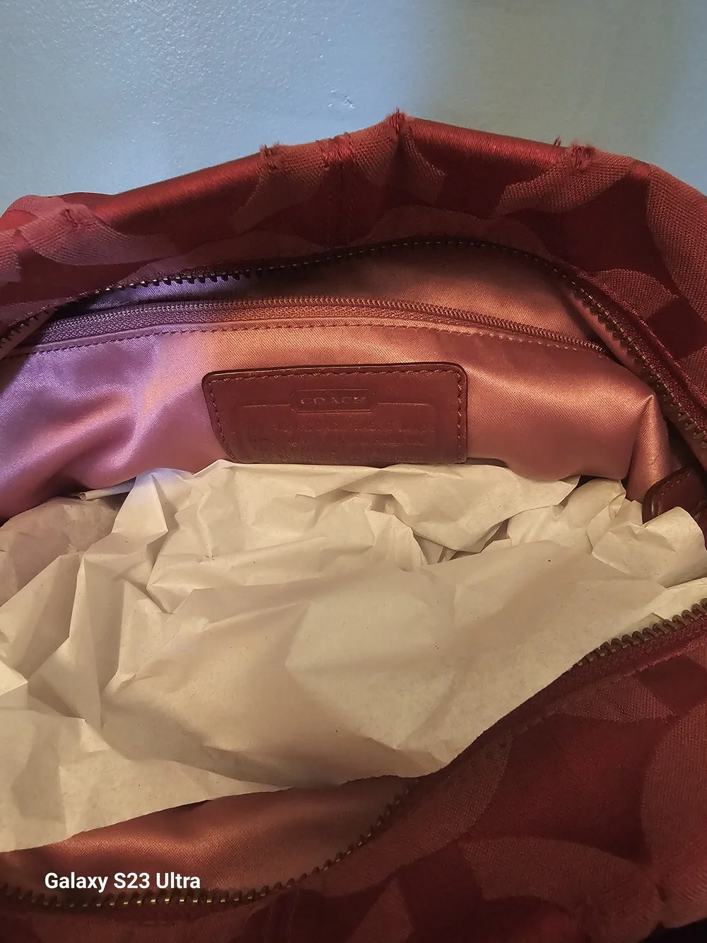 Coach burgundy 14147 Satin Signature Bag - Picture 4 of 4